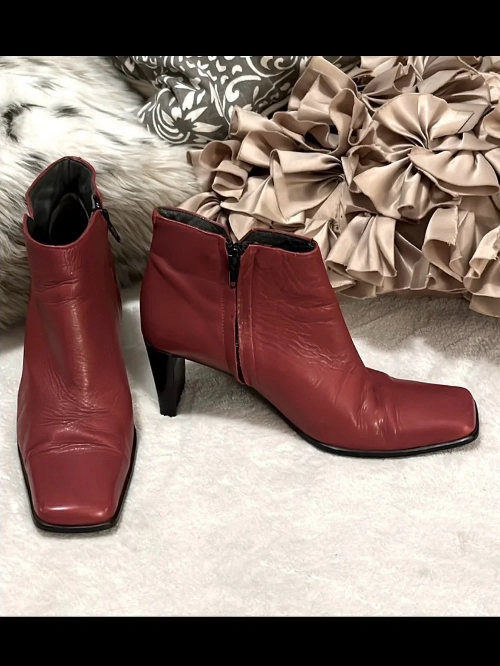 Pollini Vintage Woman’s Red Leather Heeled Ankle Boots Sz 36